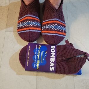 Bombas Womens Maroon and Orange Gripper Slipper Socks